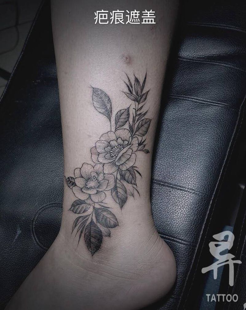 素花纹身图片_脚部腿部点刺纹身图案