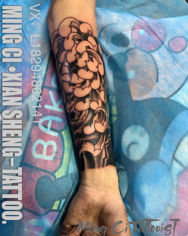 菊花～纹身图片_手臂新传统纹身图案