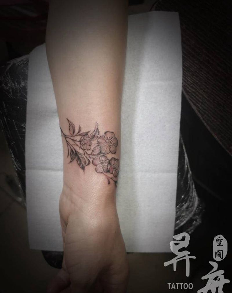 素花纹身图片_腿部手臂点刺臂环纹身图案