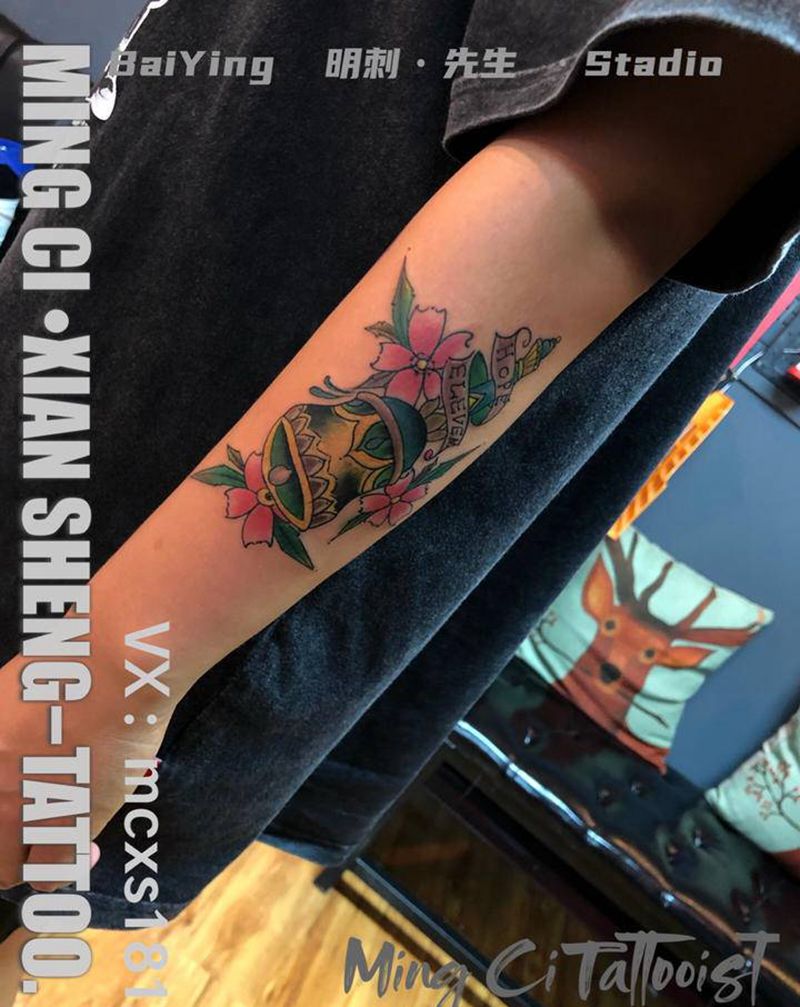 顾客自带稿子，稍微加修改～纹身图片_手部Old SchoolNew School纹身图案