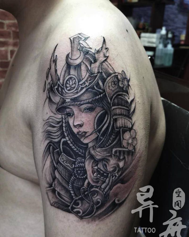 女武士纹身图片_手臂新传统女武士纹身图案