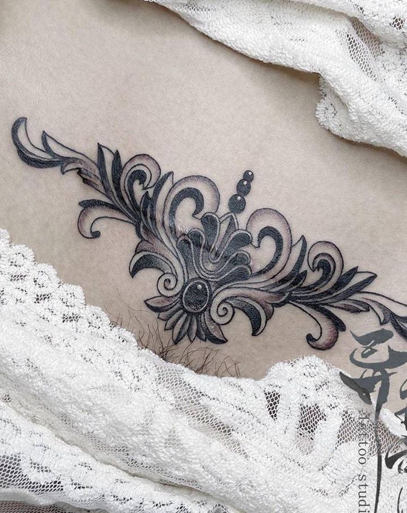 疤痕遮盖纹身图片_腹部腰部几何图腾纹身图案