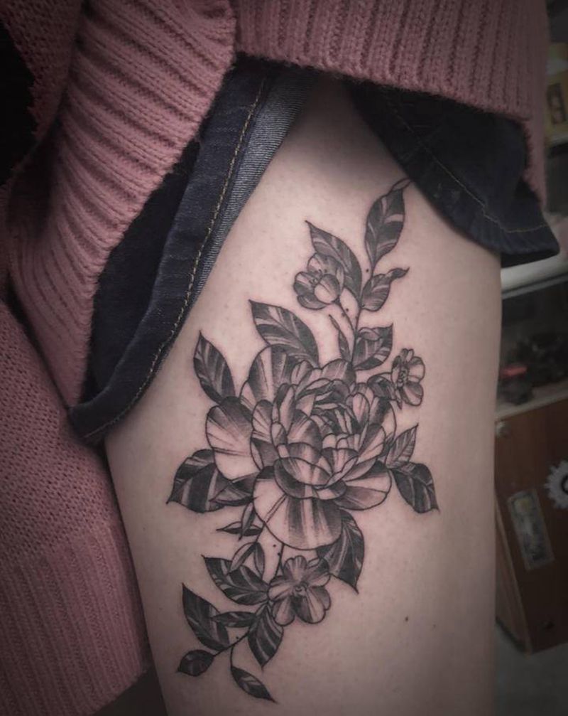 素花纹身图片_腿部点刺纹身图案