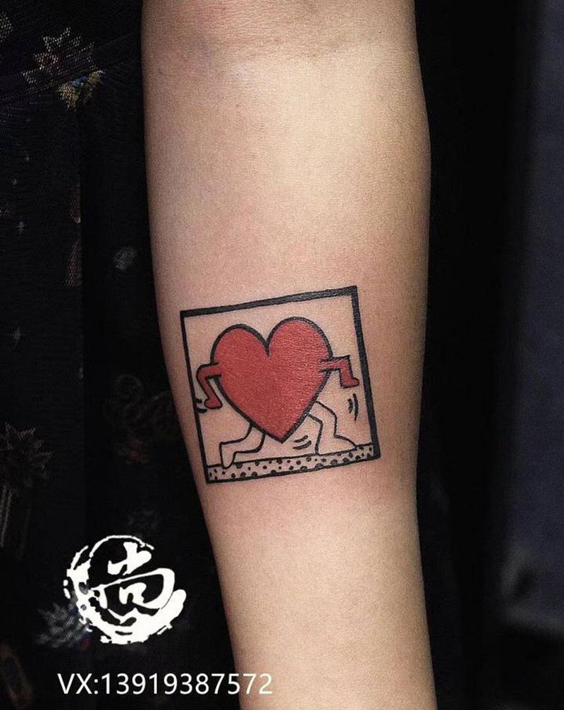 会跑的心纹身图片_New School纹身图案