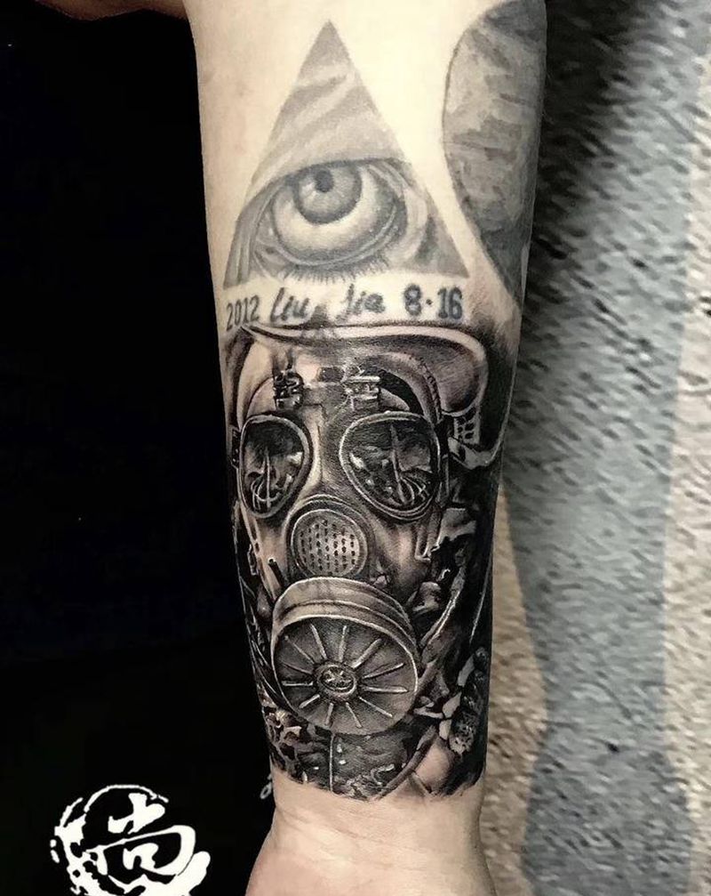 面具遮盖纹身图片_手臂欧美写实纹身图案