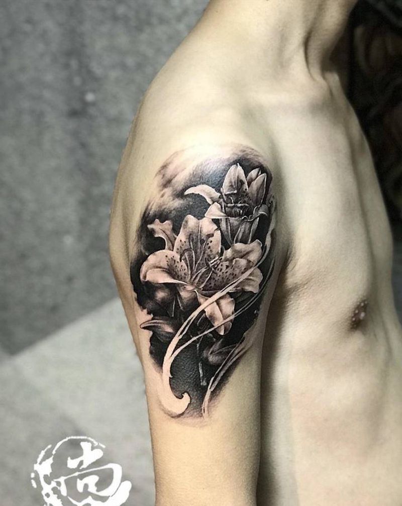 写实百合纹身图片_手臂欧美写实纹身图案