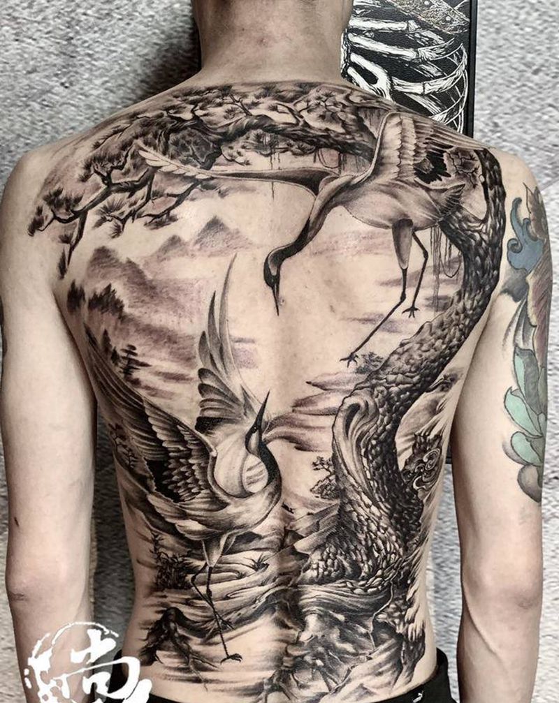 鹤……～～纹身图片_背部新传统纹身图案