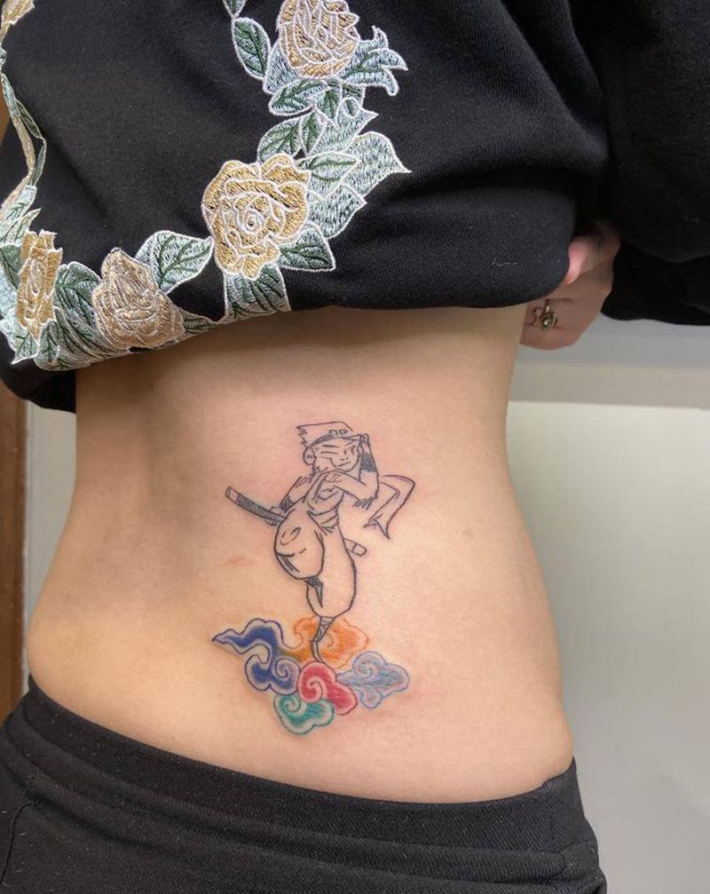 盖世英雄纹身图片_腰部新传统纹身图案