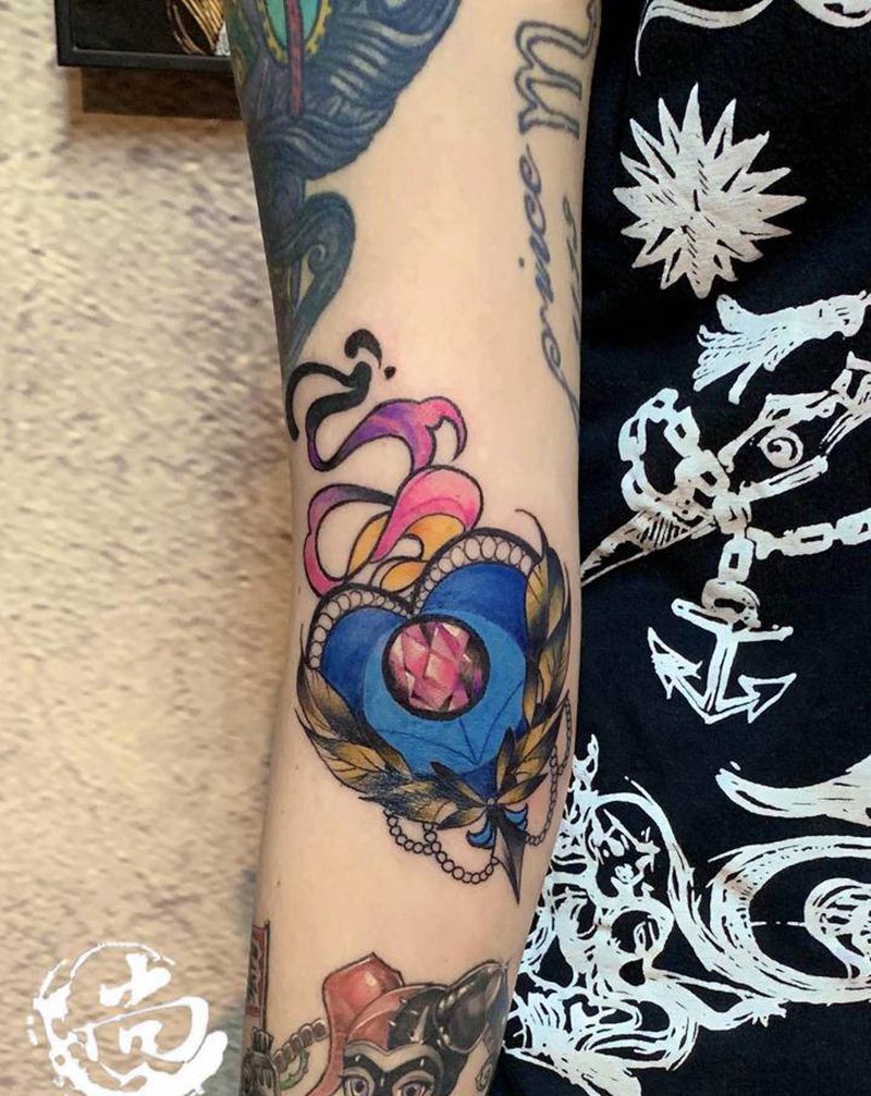 钻之心纹身图片_手臂New School纹身图案