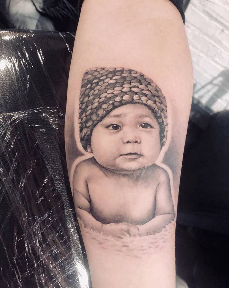 儿童肖像定制纹身图片_手臂欧美写实孩子小孩儿童纹身图案