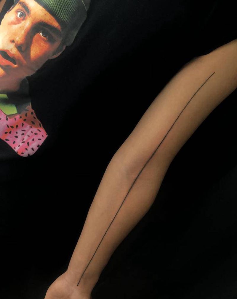 直线纹身图片_手臂几何纹身图案