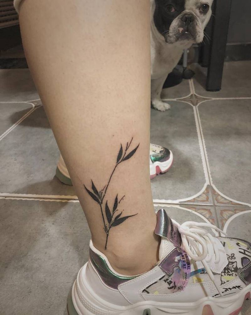 小图一组纹身图片_臀部纹身图案