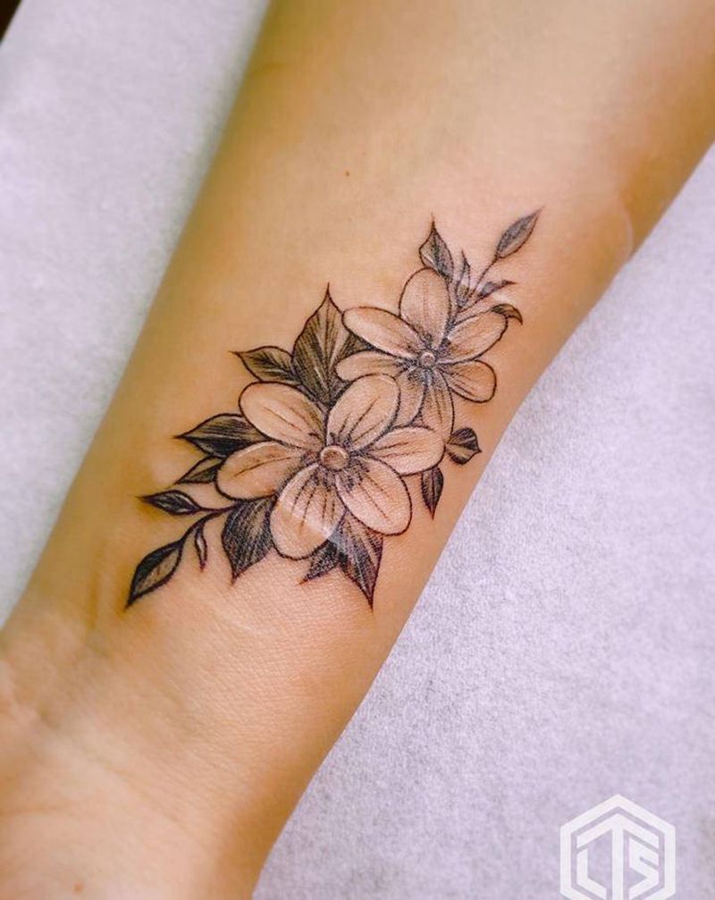 素花纹身图片_手臂几何纹身图案