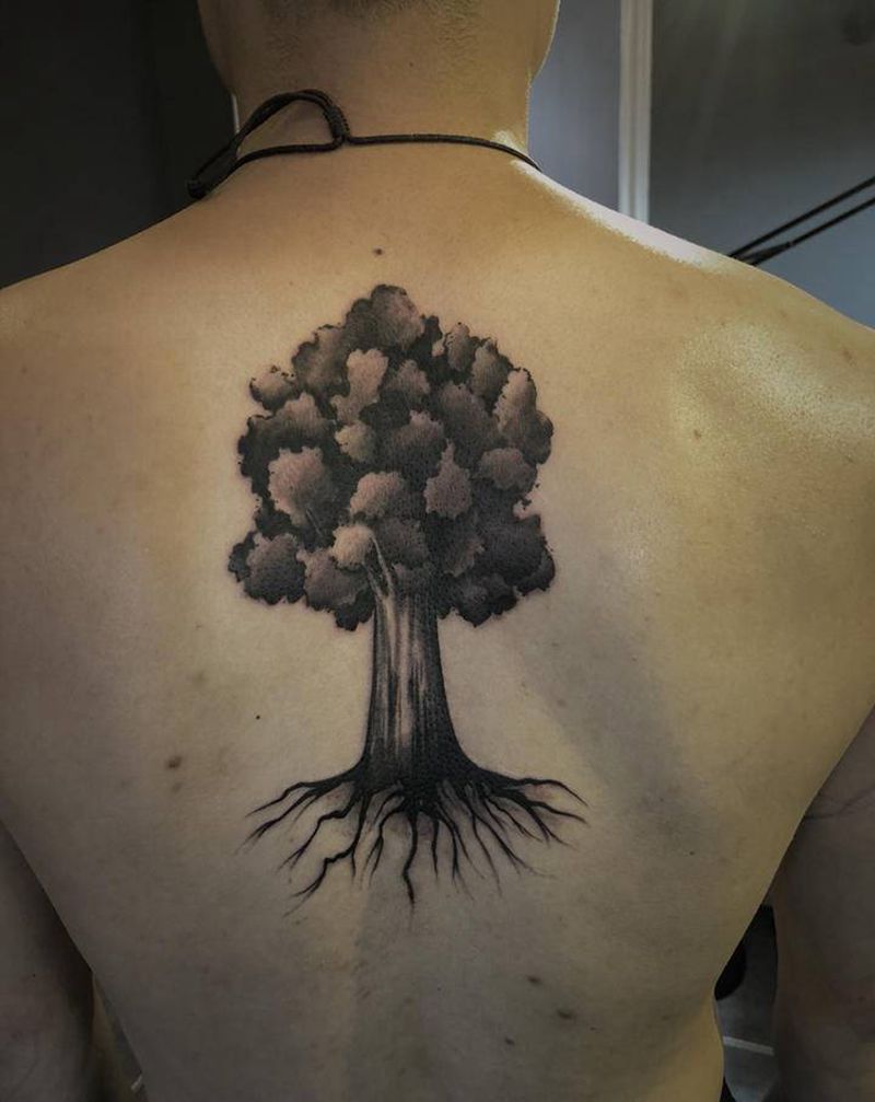 生命树纹身图片_背部纹身图案