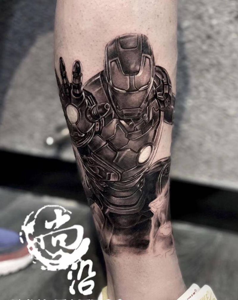 钢铁侠纹身图片_腿部欧美写实纹身图案