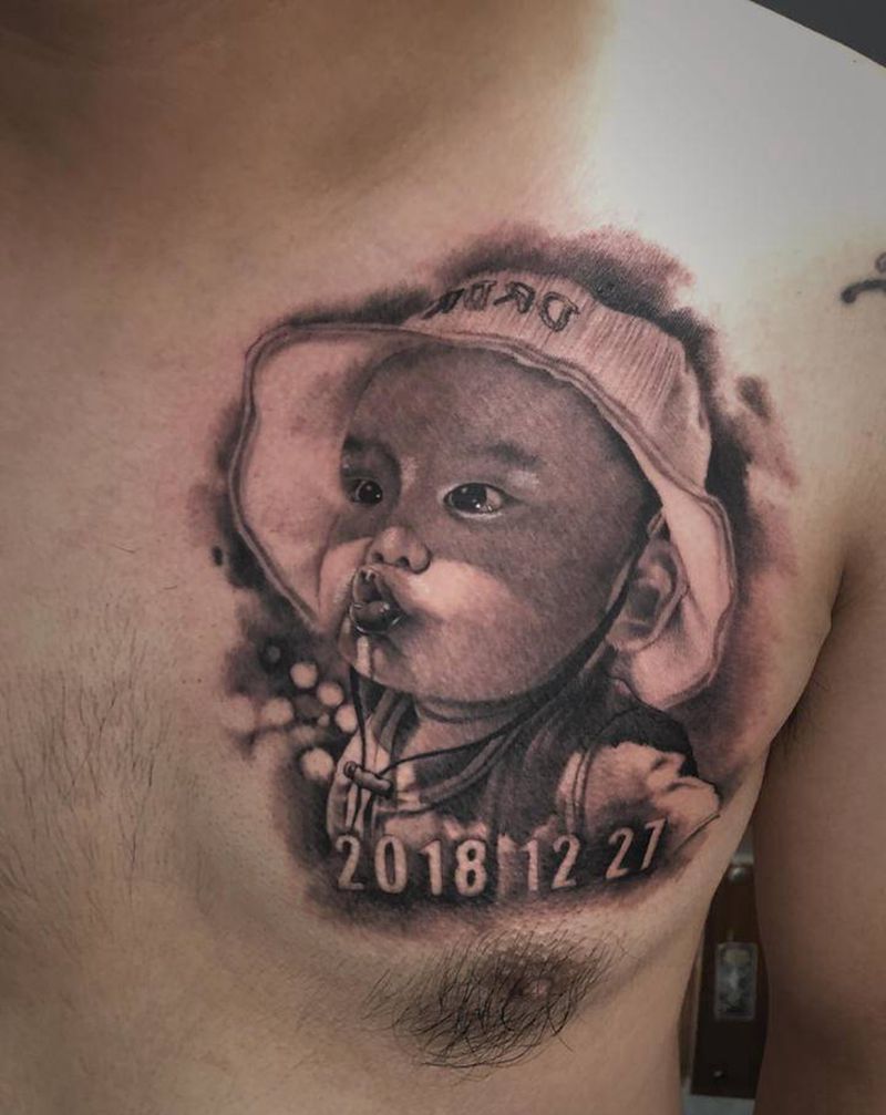 肖像纹身图片_胸部欧美写实纹身图案