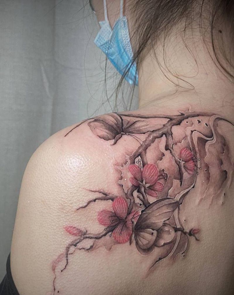 水墨风•梅花，蝴蝶纹身图片_水墨纹身图案