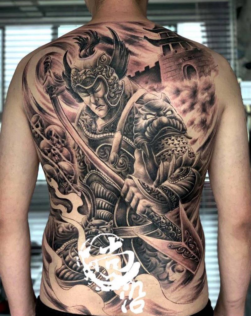 战神纹身图片_背部新传统纹身图案