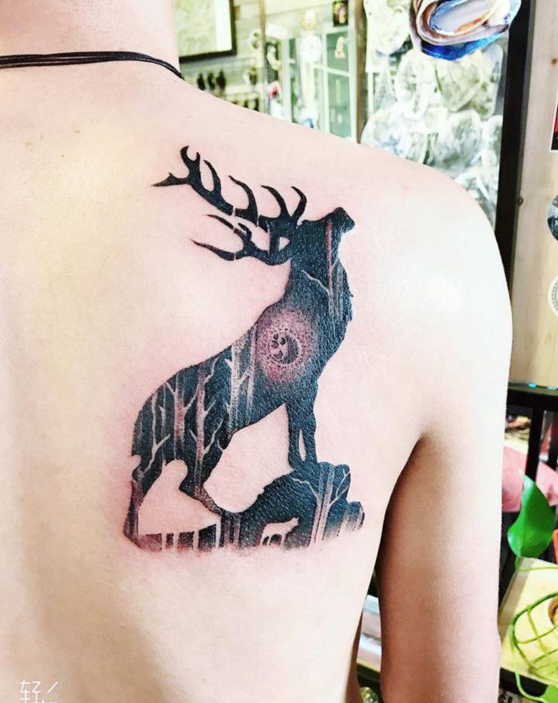 麋鹿纹身图片_背部点刺图腾纹身图案