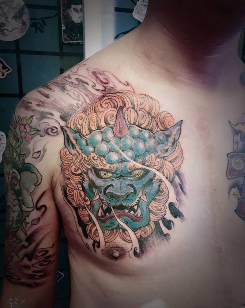 唐狮花胸纹身图片_胸部新传统纹身图案