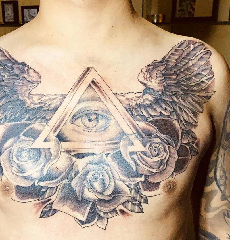 花胸遮盖纹身图片_胸部纹身图案