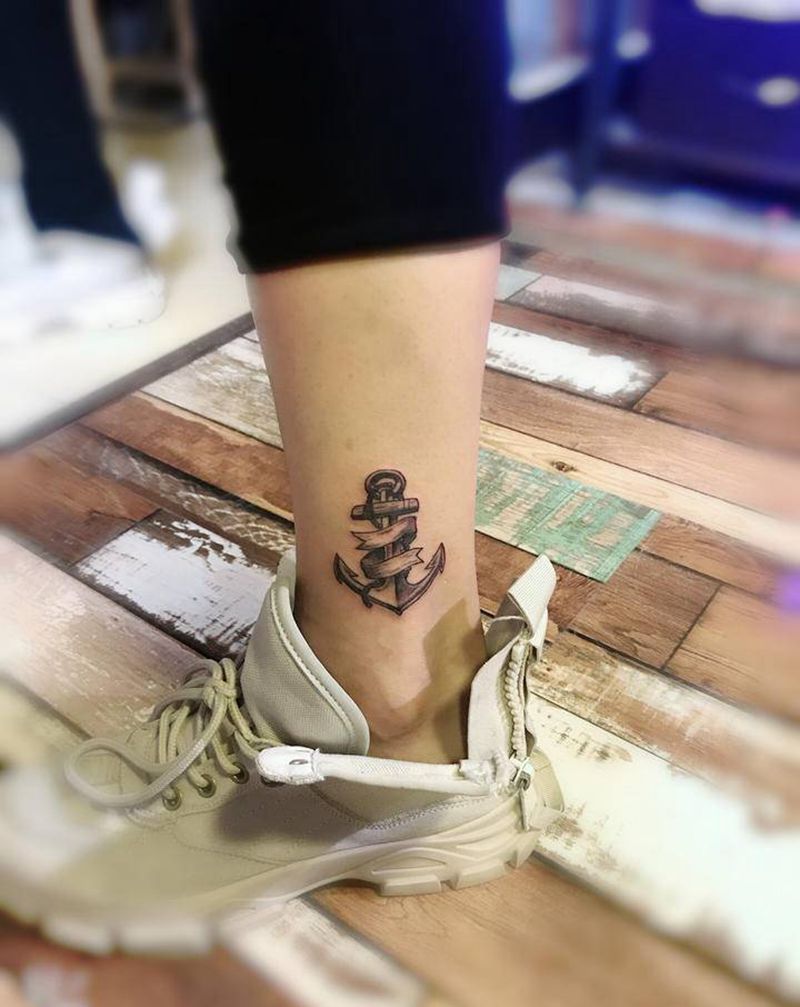 船锚纹身图片_腿部图腾点刺纹身图案