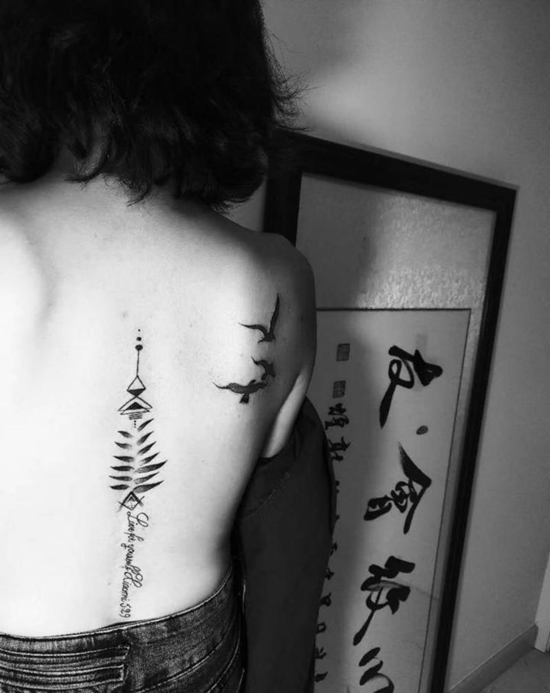 近期纹身图片_多元素纹身图案