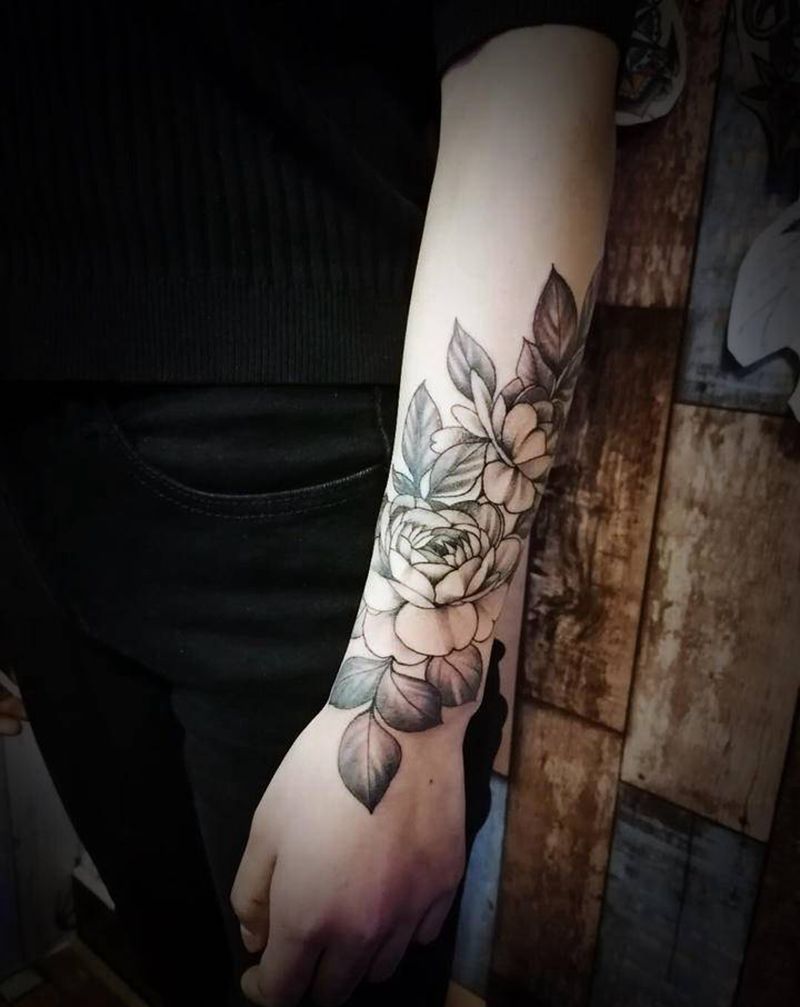 素花纹身图片_手臂新传统素花纹身图案