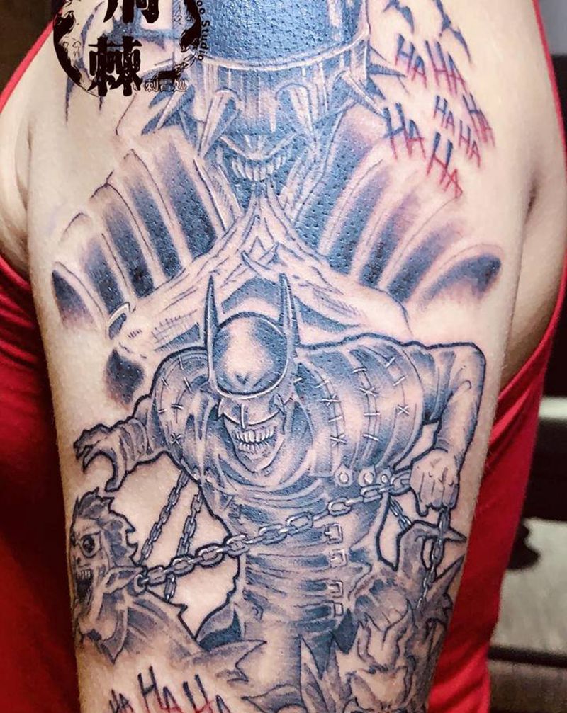 狂笑之蝠纹身图片_手臂欧美写实纹身图案