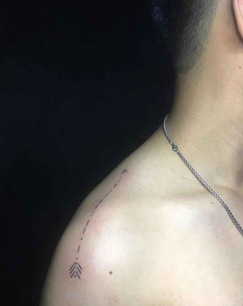 摩斯密码纹身图片_肩部纹身图案