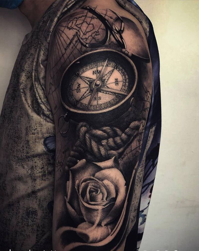 指南针纹身图片_手臂腿部欧美写实点刺纹身图案