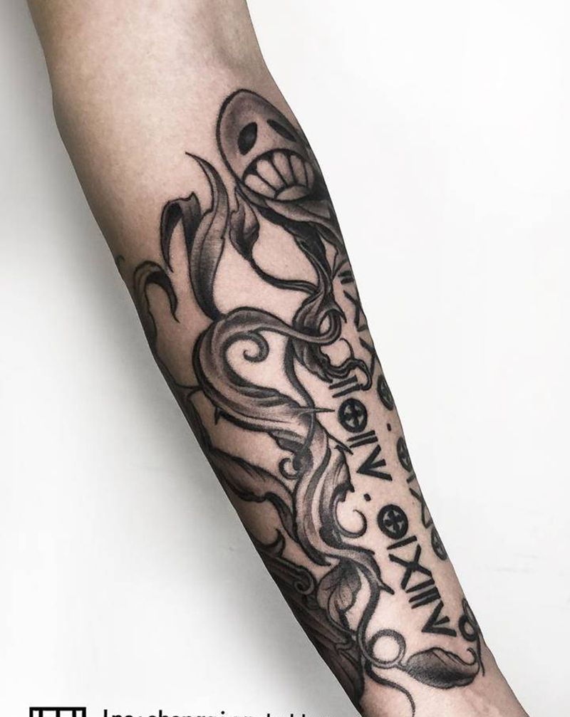 藤蔓纹身图片_手臂腿部欧美写实点刺纹身图案