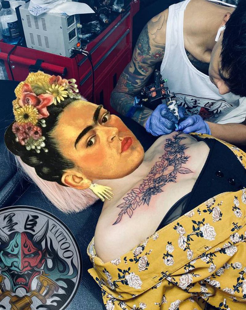 素花纹身图片_肩部胸部新传统点刺素花花花胸纹身图案