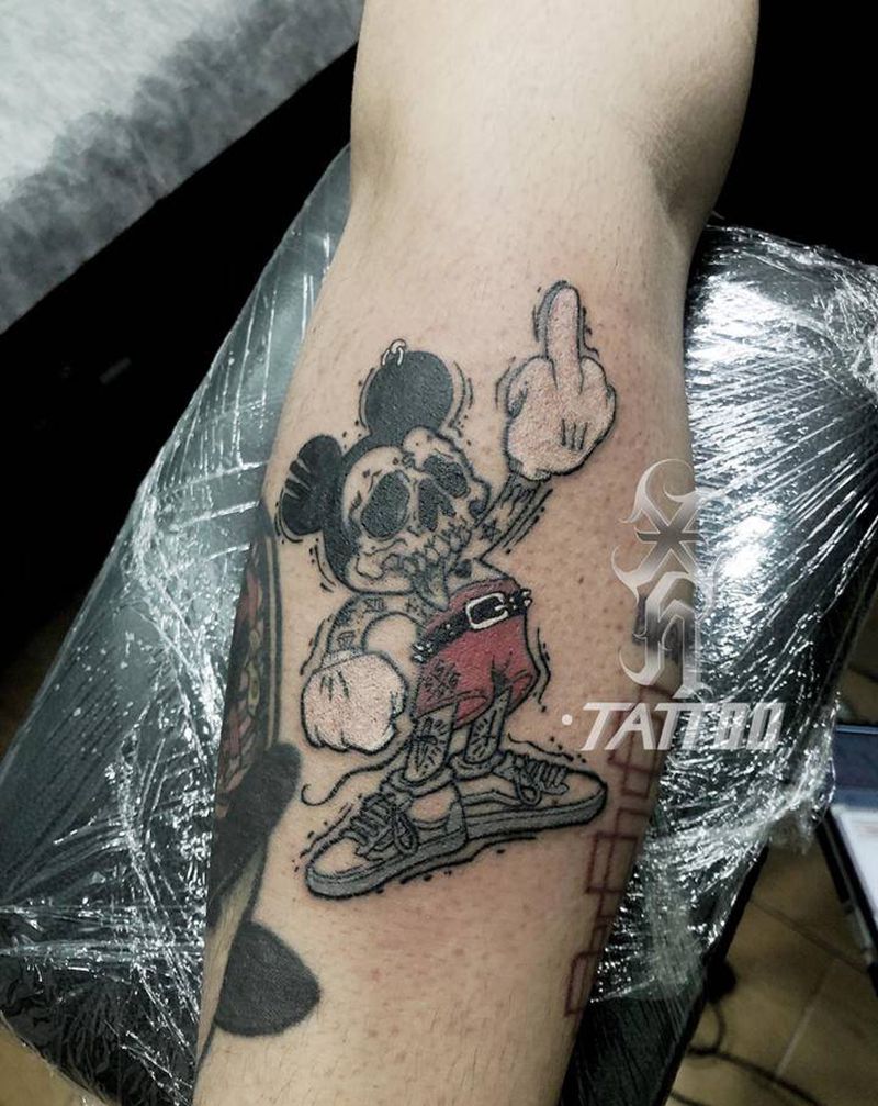 Fxxk 米奇纹身图片_手臂暗黑米奇纹身图案