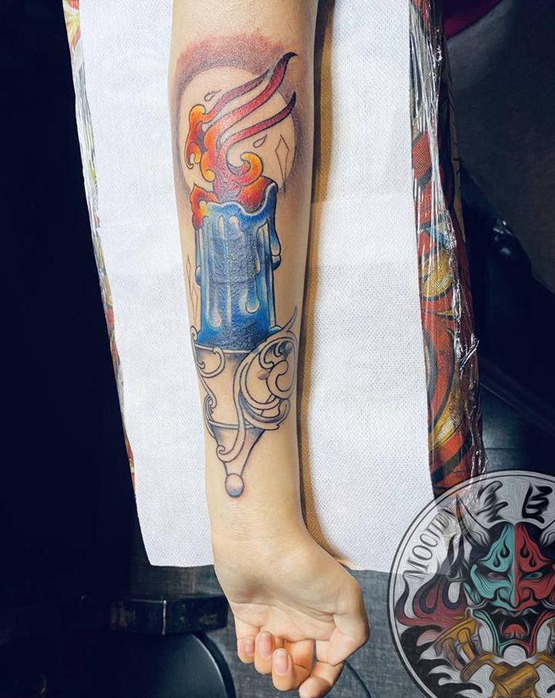 蜡烛纹身图片_手臂水彩欧美写实蜡烛灯台纹身图案