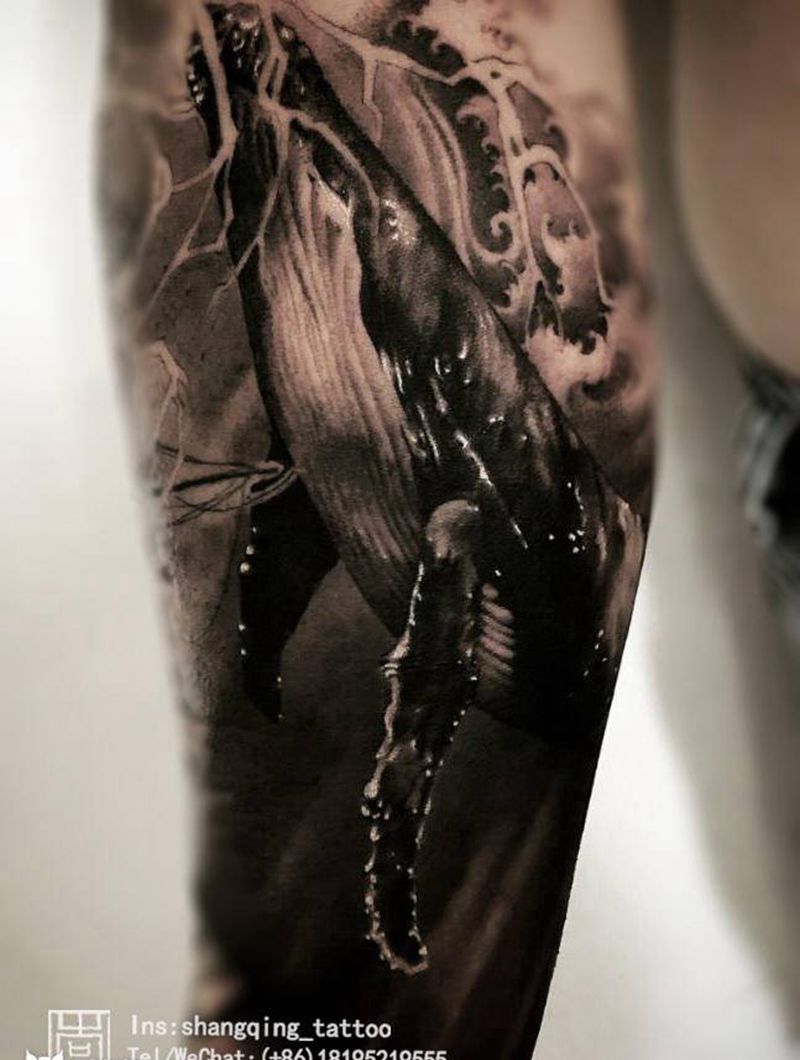 鲸鱼纹身图片_手臂腿部欧美写实纹身图案