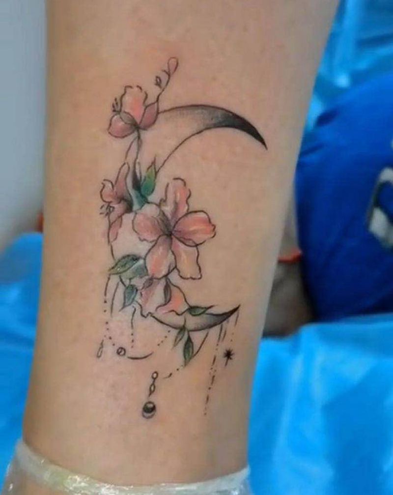 小清新纹身图片_脚部腿部纹身图案