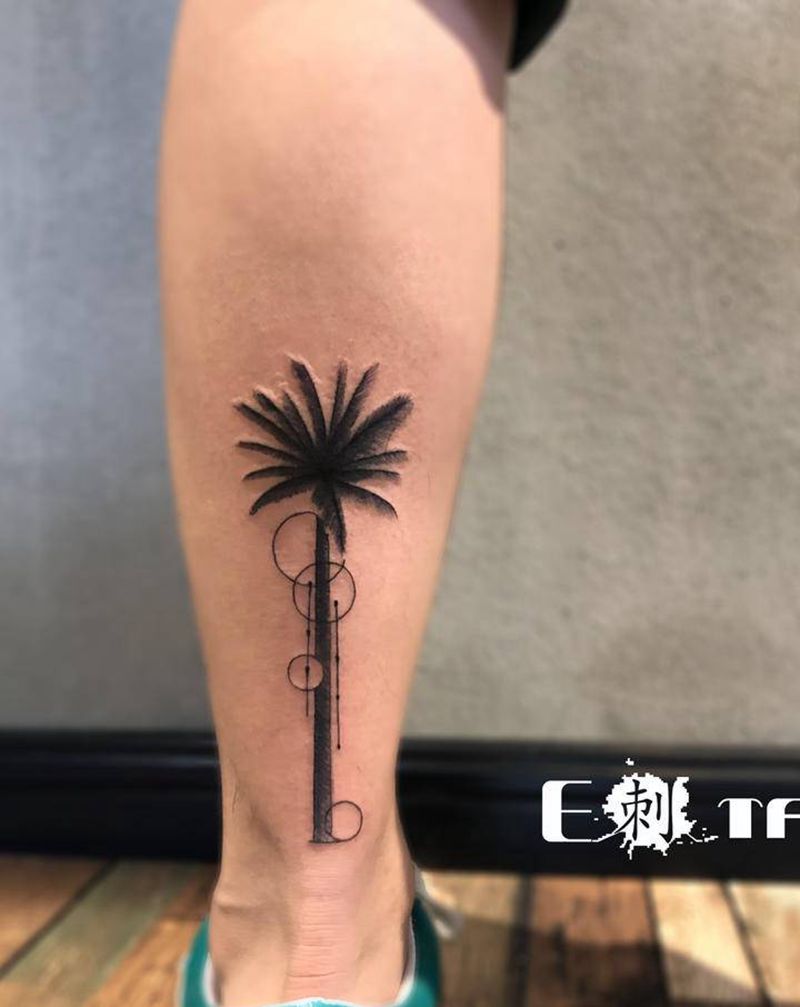 椰子树纹身图片_腿部新传统纹身图案