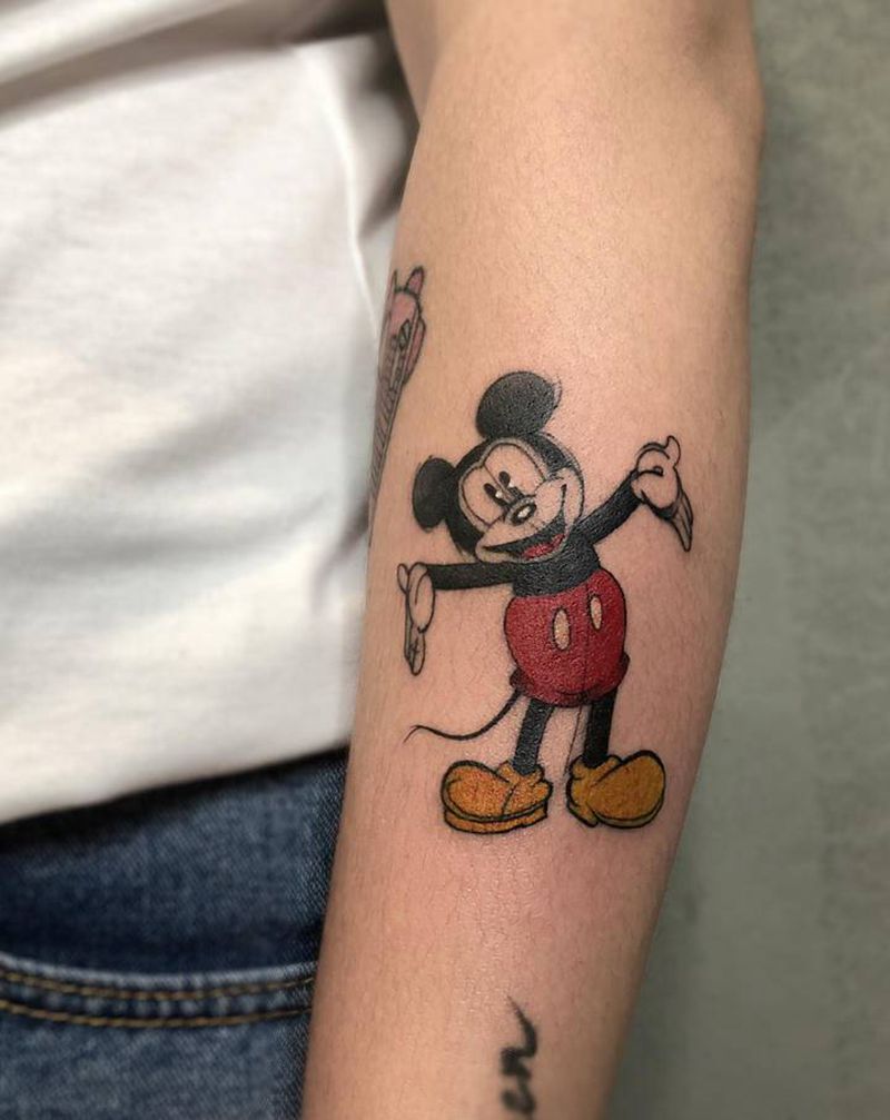 米奇纹身图片_手臂新传统纹身图案