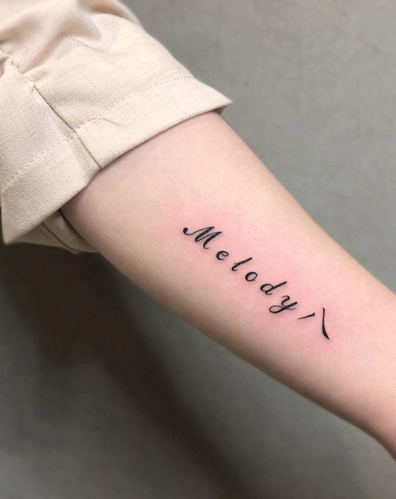 英文字母纹身图片_手臂新传统纹身图案