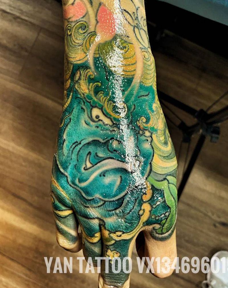 霸气不动明王纹身图片_手部纹身图案