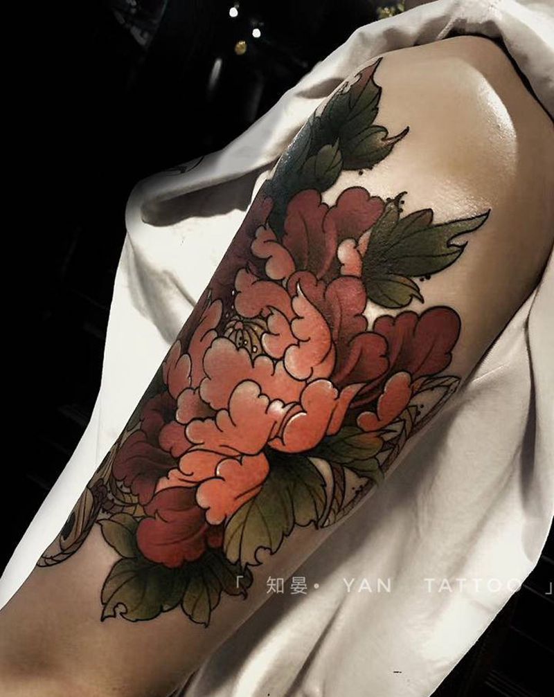 牡丹纹身图片_手臂肩部老传统新传统纹身图案