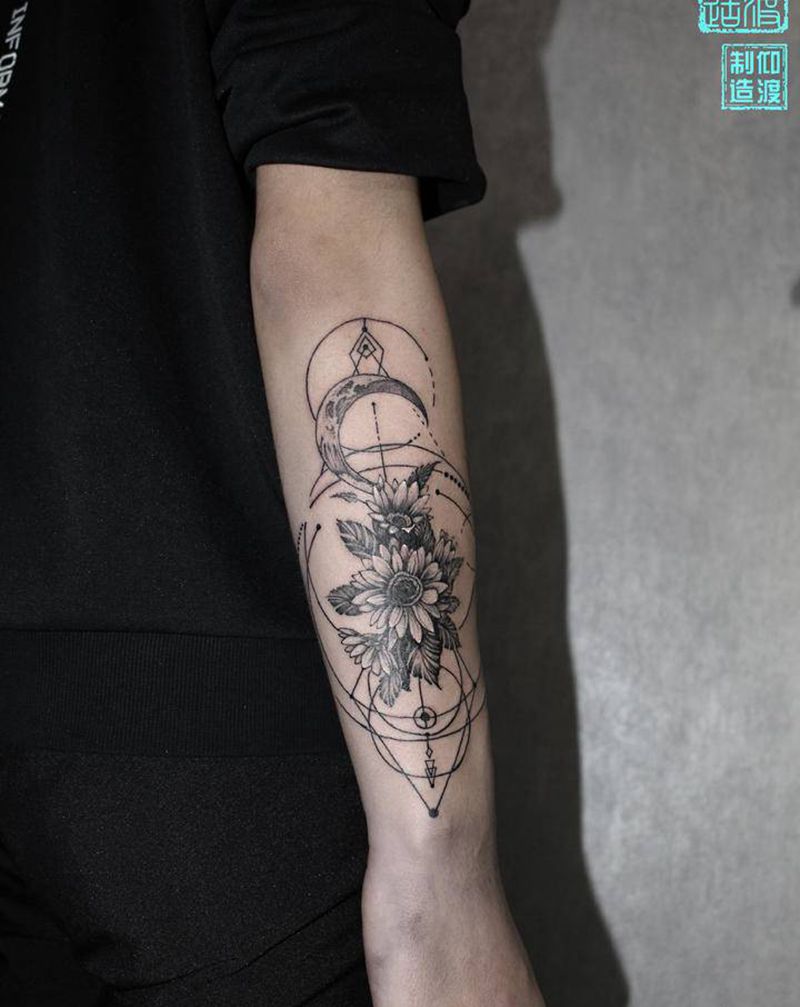 作品更新纹身图片_手臂几何纹身图案