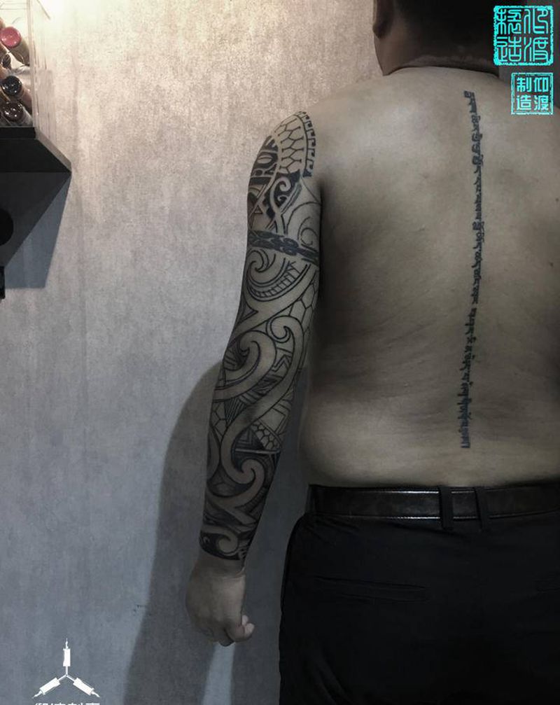 整臂/图腾纹身图片_手臂图腾纹身图案