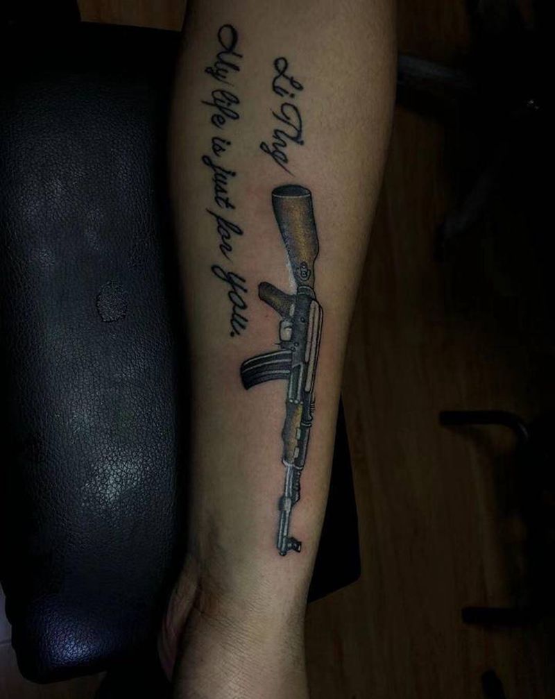 阿卡纹身图片_手臂欧美写实纹身图案