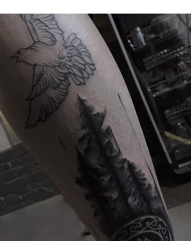 未完成纹身图片_腿部纹身图案