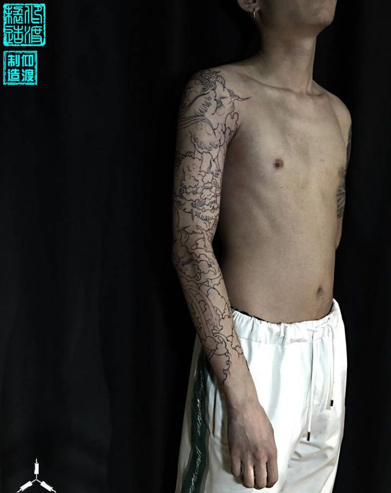 新传统／唐狮／未完成纹身图片_手臂新传统唐狮纹身图案