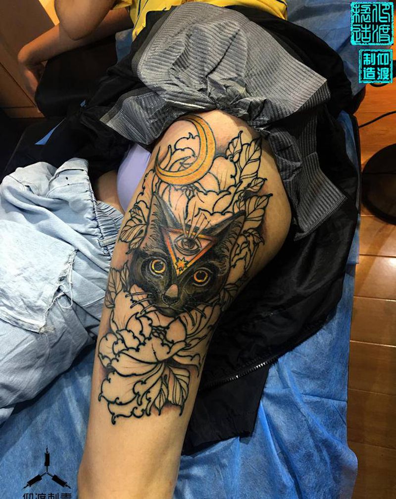 今工／一个大黑喵纹身图片_腿部纹身图案