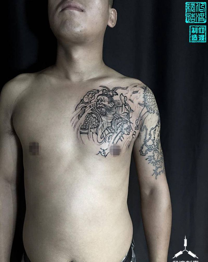 今工／半胛／遮盖／线条部分结束纹身图片_手臂胸部新传统纹身图案