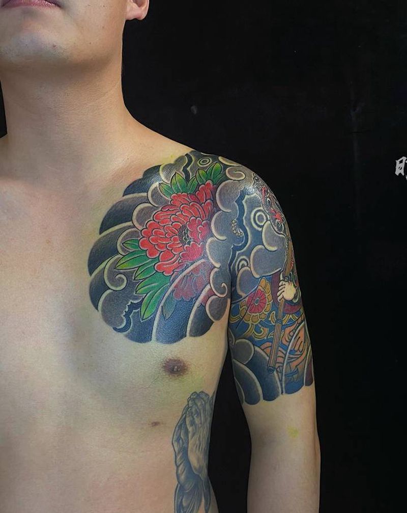 老传统半胛纹身图片_老传统牡丹九纹龙史进纹身图案